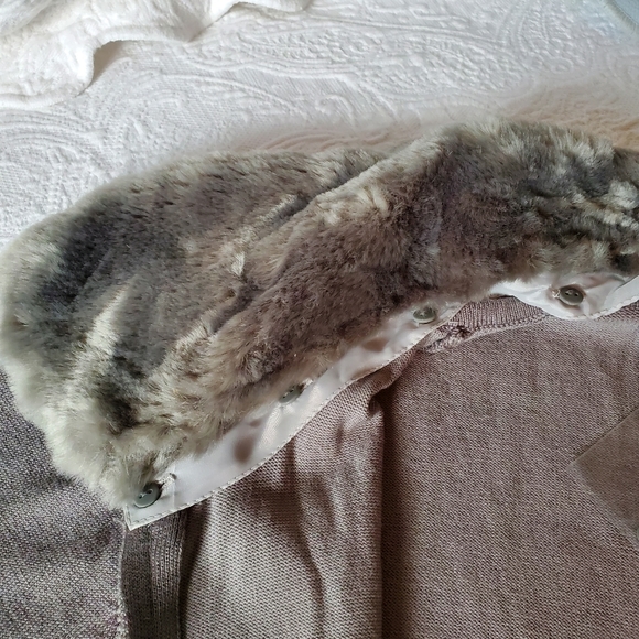 George Gray Zip Cardigan Sweater with Faux Fur collar - NWOT - Picture 5 of 11